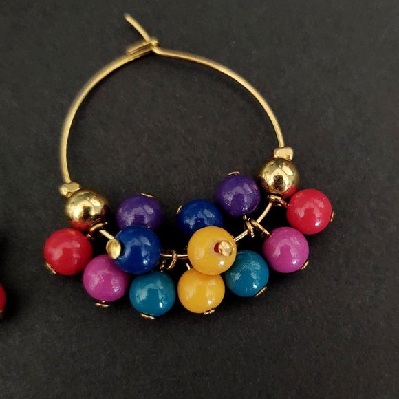 Gold hoops with multi color round dangle beads - Picture 5 of 7